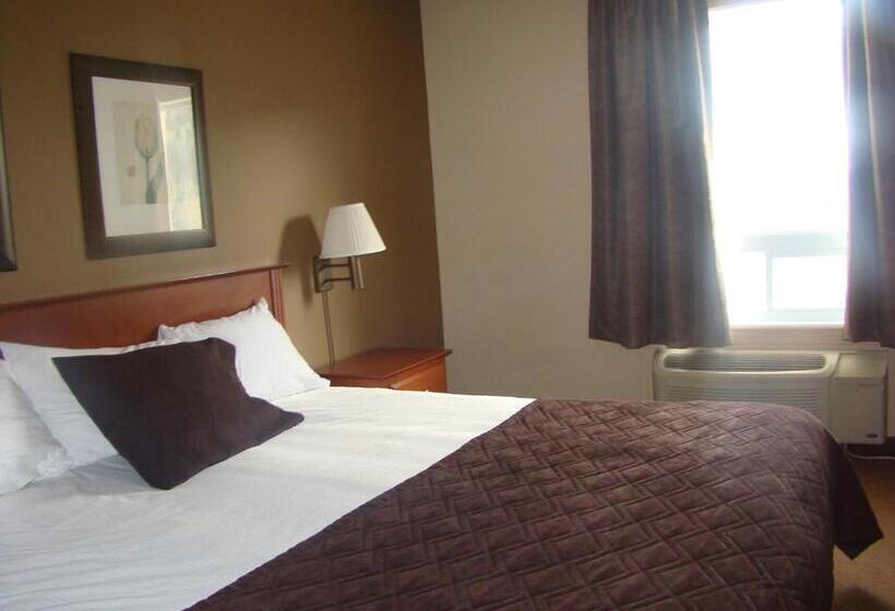 带大床的标准间, Super 8 By Wyndham Sainte Agathe Des Monts