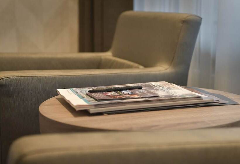舒适三人间, Van Der Valk Hotel De Bilt Utrecht
