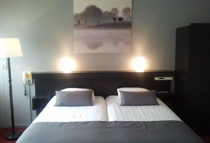 スタンダードトリプルルーム, Veluwe Hotel Stakenberg