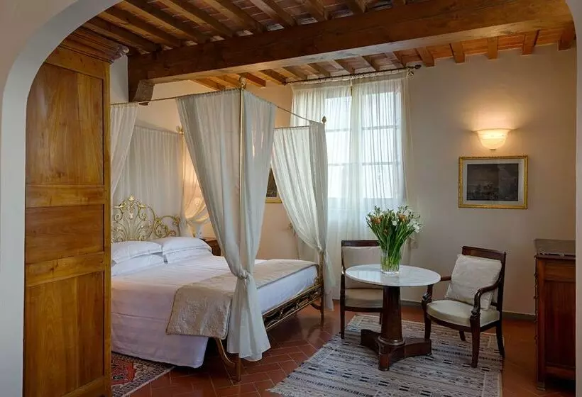 スーペリアールーム, Villa Olmi Firenze