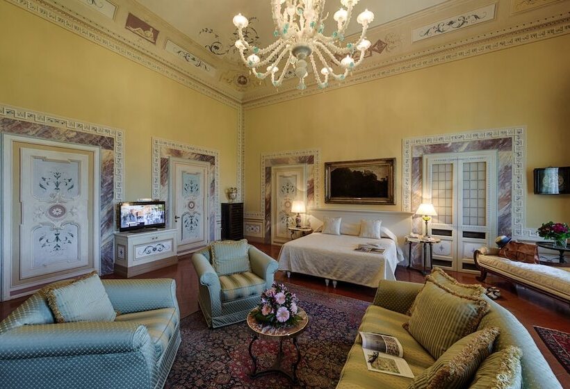 סוויטה, Villa Olmi Firenze