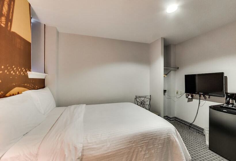 스탠다드 룸, Isabella Hotel And Suites