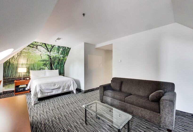 디럭스 스위트, Isabella Hotel And Suites