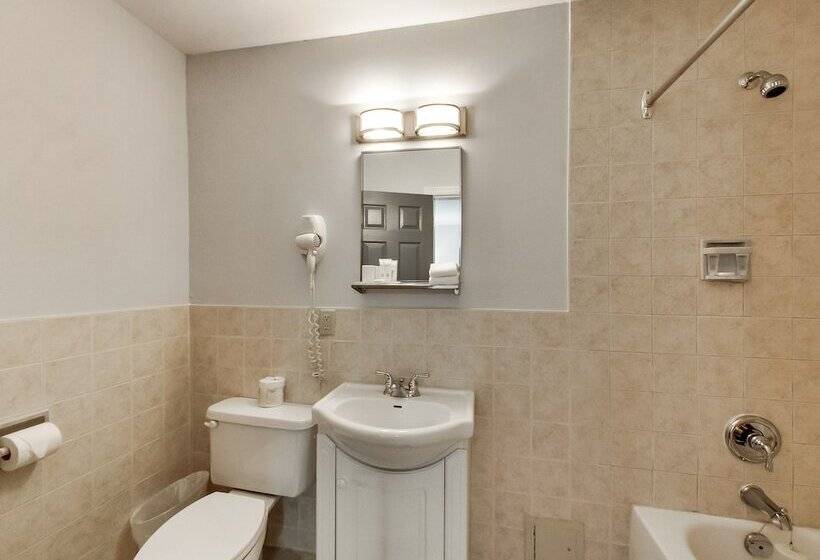 디럭스 룸, Isabella Hotel And Suites