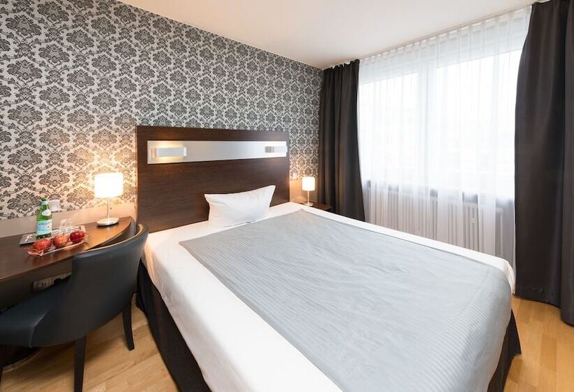 Номер Стандарт, Munich Inn  Design