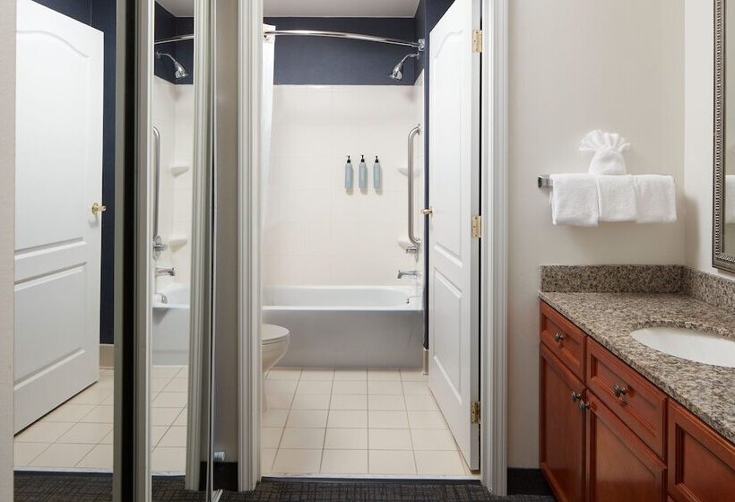 Люкс, Residence Inn Manassas Battlefield Park