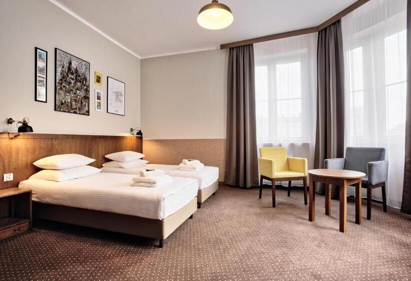 经典四人房间, Daniel Griffin Aparthotel By Artery Hotels