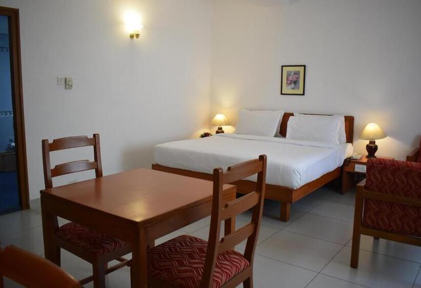 جناح, Abad Metro