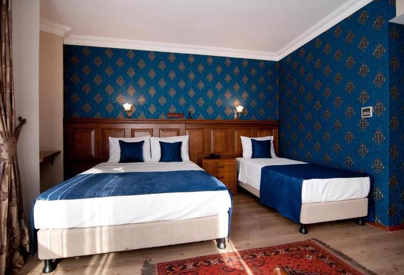 デラックストリプルルーム, Artefes Hotel Old City