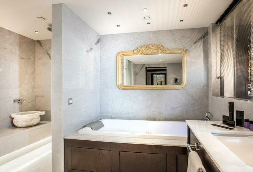 Люкс Кровать Кинг, Charisma De Luxe