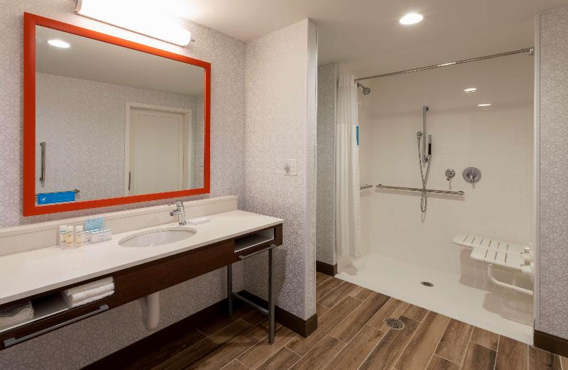 Номер Стандарт Вид на Море, Charisma De Luxe