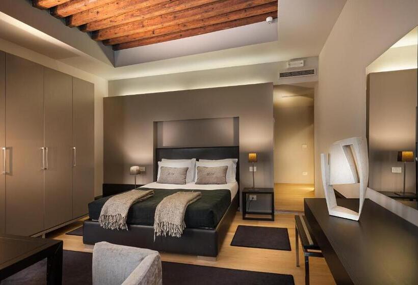 Junior Suite, Charming House Dd724