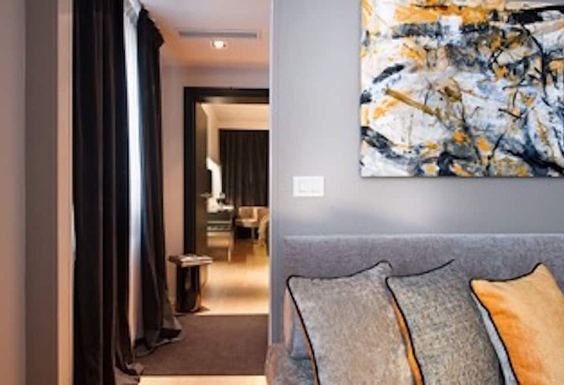 Suite, Charming House Dd724