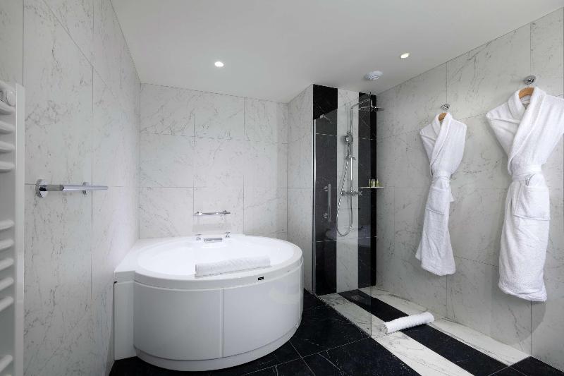 חדר סטנדרט, Cult Frankfurt City