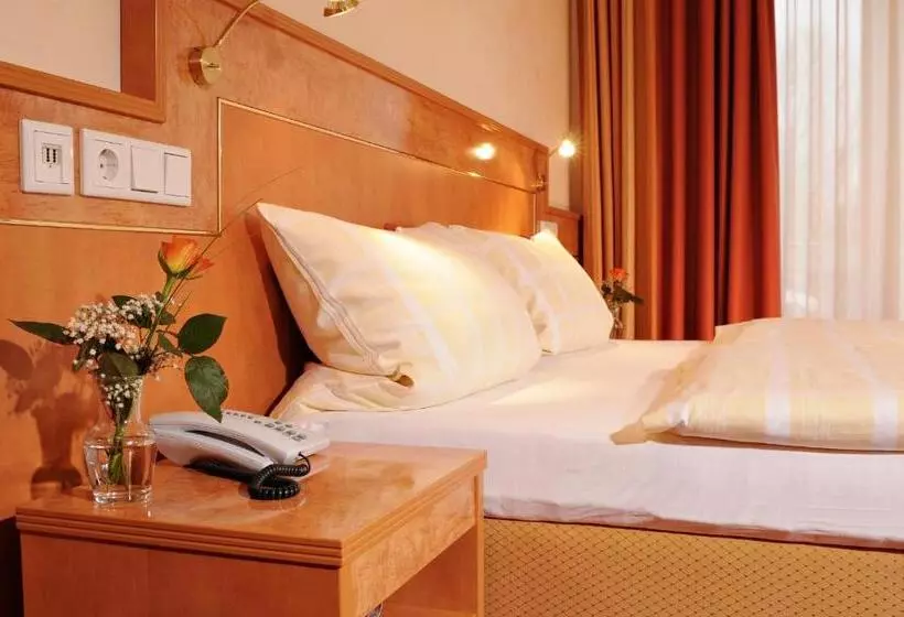 اتاق راحتی یک تخته, Heide Residenz