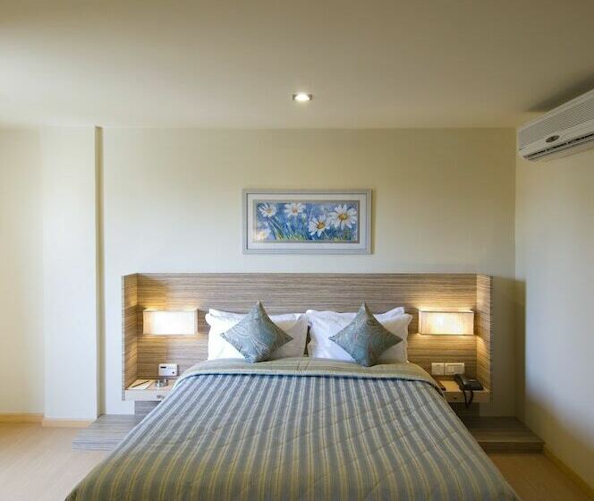 Номер Executive, Mapple Express