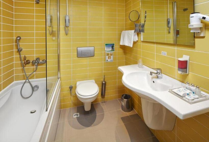 سوییت, Pam Thermal Hotel Clinic & Spa