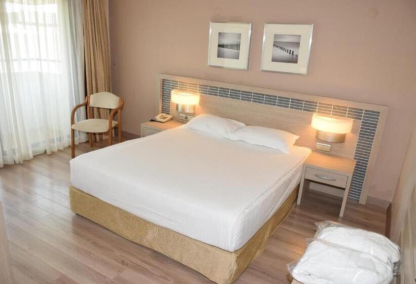 سوییت, Pam Thermal Hotel Clinic & Spa