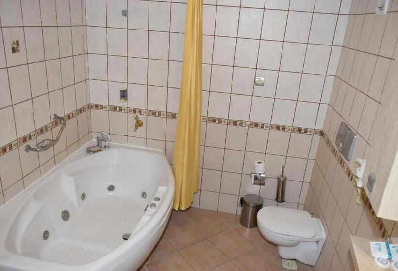 Люкс, Pam Thermal Hotel Clinic & Spa