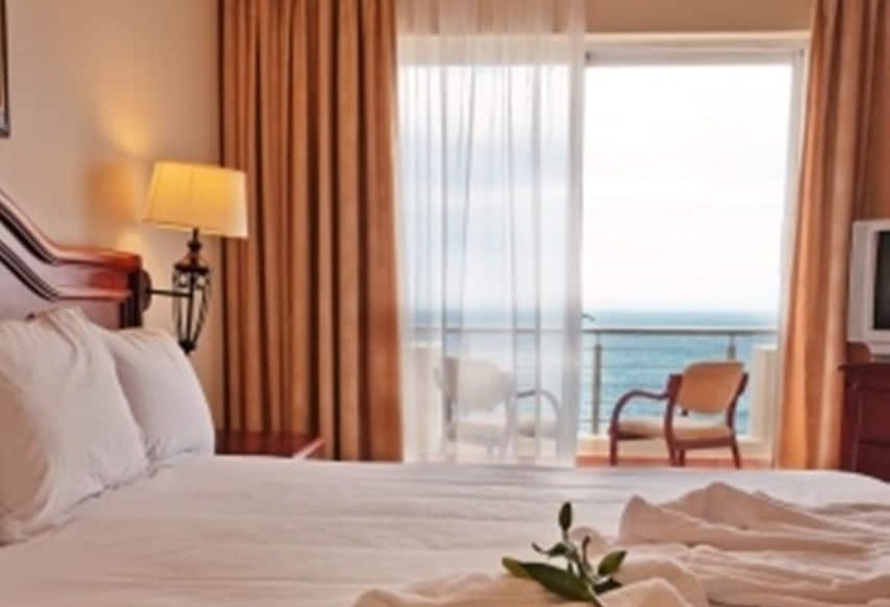 스위트, Premier Hotel Regent