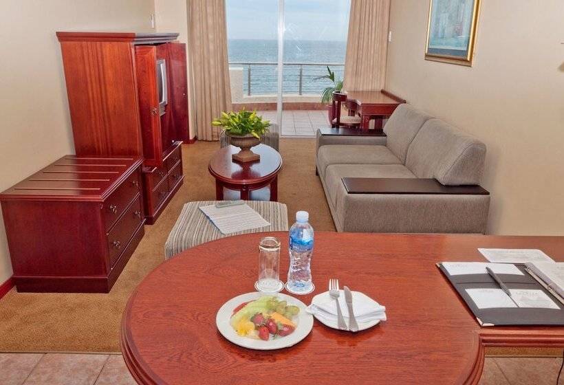 수피리어 스위트, Premier Hotel Regent