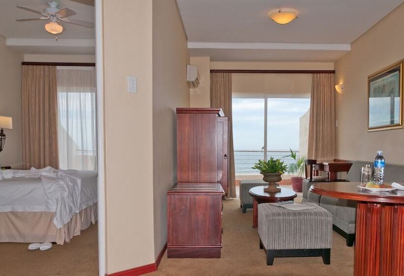 침실 2개 스위트, Premier Hotel Regent