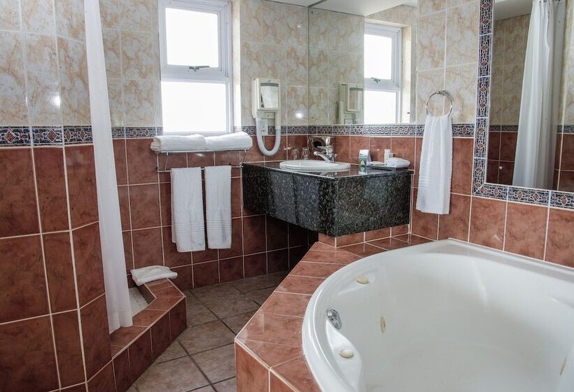 스위트, Premier Hotel Regent