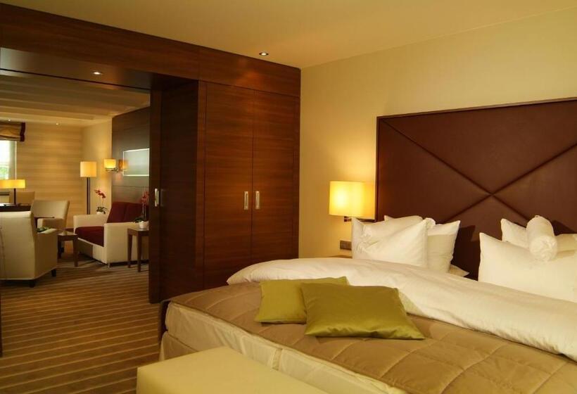 行政套房, René Bohn