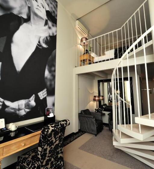 Люкс Дюплекс, Stage 47