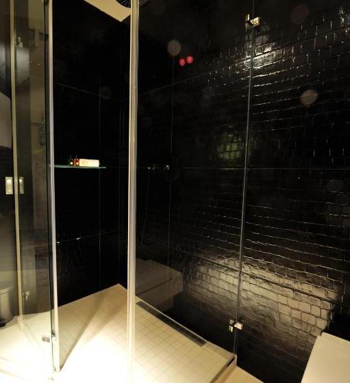 Номер Deluxe, Stage 47