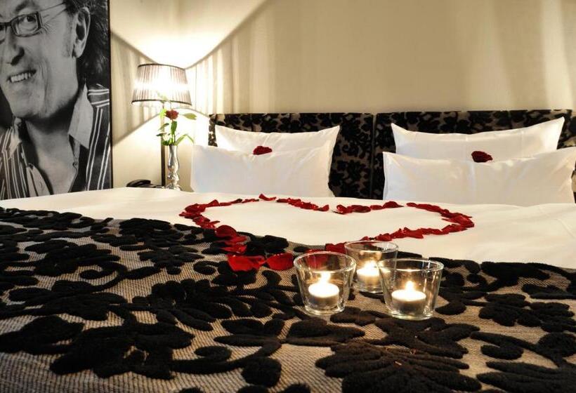 Номер Executive, Stage 47