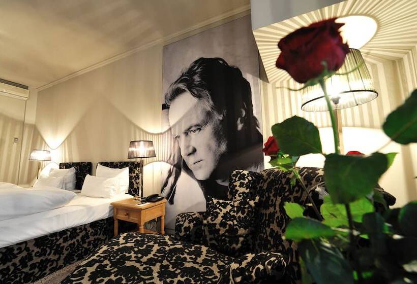 Номер Deluxe, Stage 47