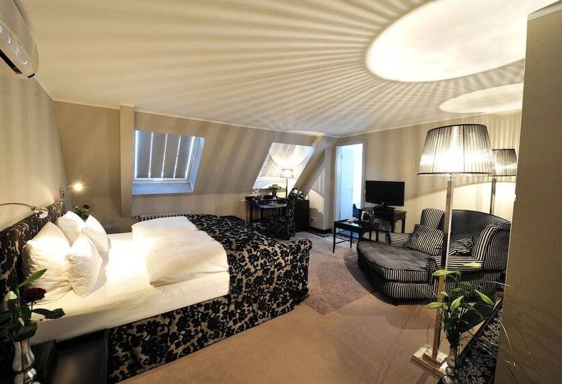 Номер Executive, Stage 47