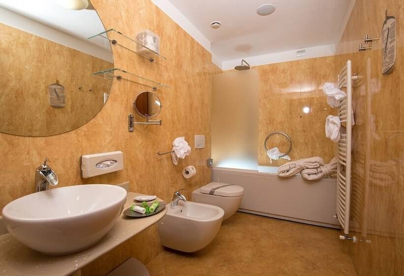 스위트, Color Hotel Style, Design & Gourmet