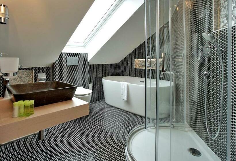 اتاق استاندارد, Absolutum Wellness