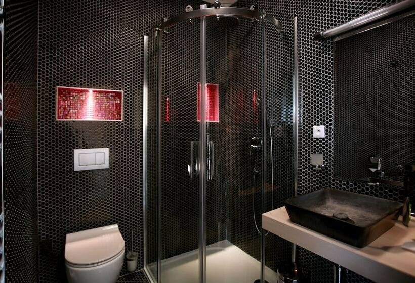 标准间, Absolutum Wellness