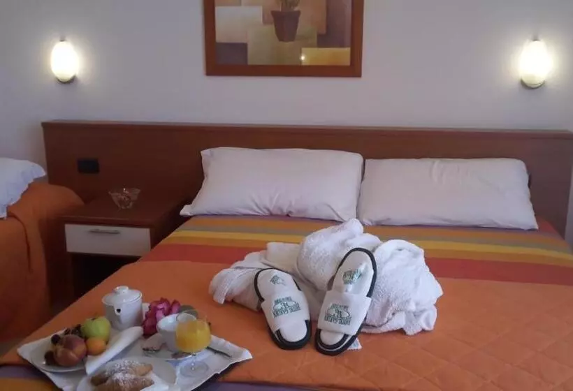 デラックスルーム, Garden Hotel Tabiano