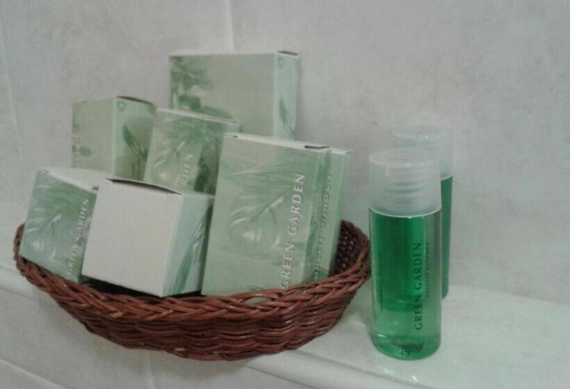 اتاق لوکس, Garden Hotel Tabiano