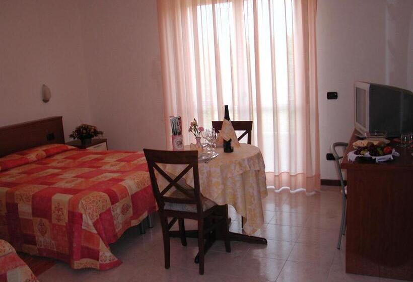 اتاق لوکس, Garden Hotel Tabiano