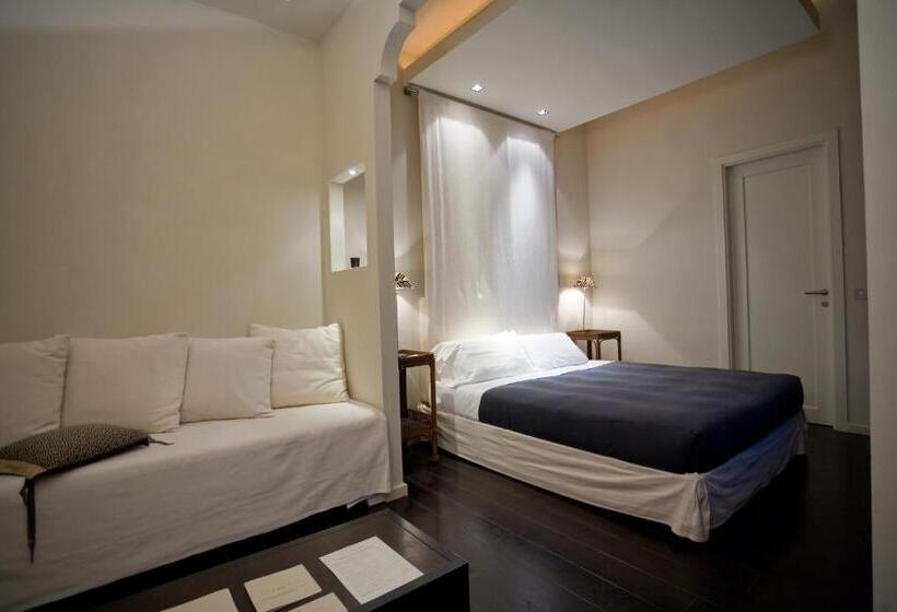 标准房带园景, Carducci 76