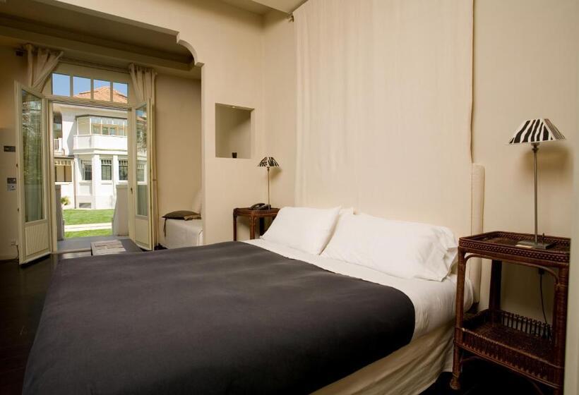 标准房带园景, Carducci 76