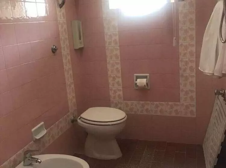スタンダードルーム, Cinquestelle Albergo Del Centro Storico