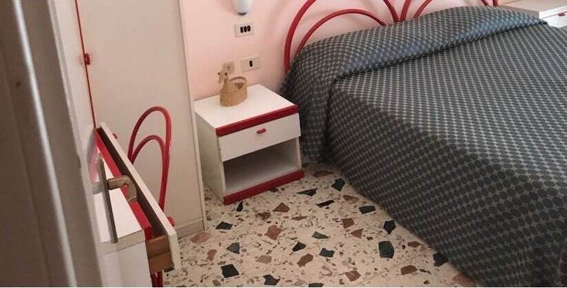 标准间, Cinquestelle Albergo Del Centro Storico