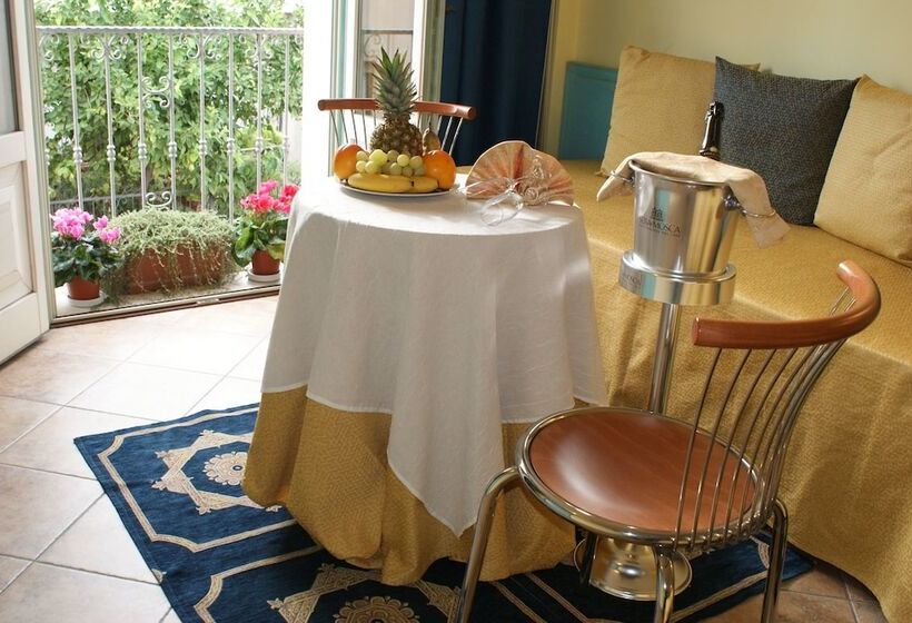 ジュニアスイート, Del Corso