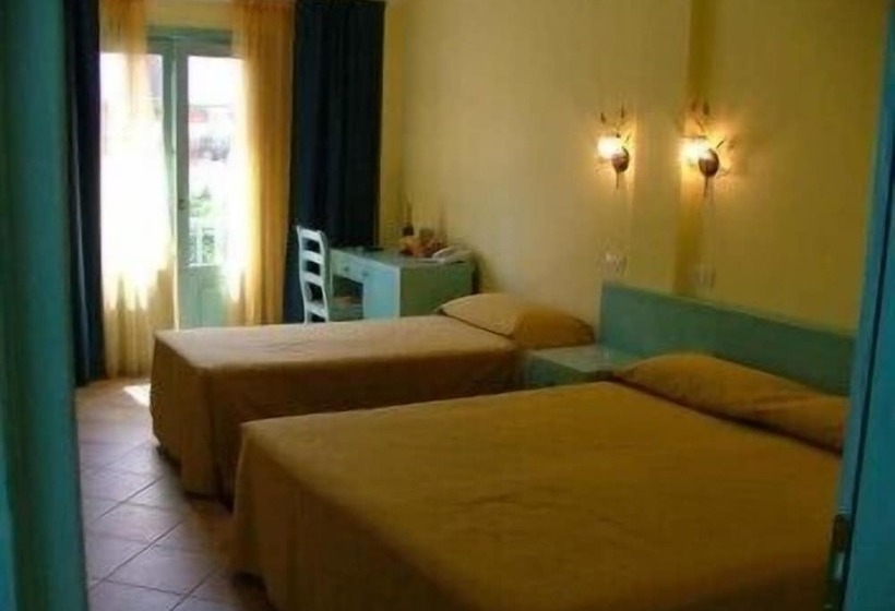 スタンダードルーム, Del Corso