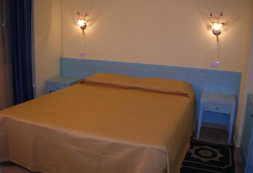 ファミリールーム, Del Corso