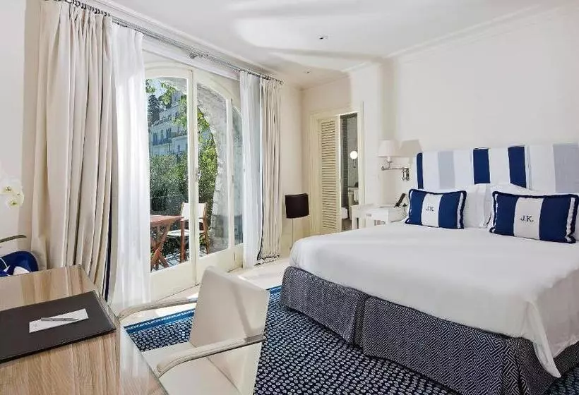 استودیوی استاندارد, J.k. Place Capri