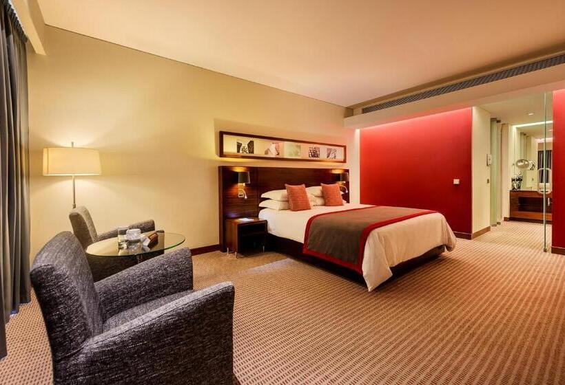 家庭套房, Lagoas Park