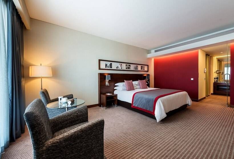 家庭套房, Lagoas Park