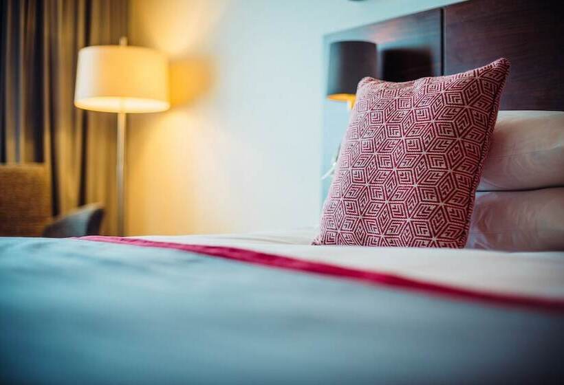 家庭套房, Lagoas Park